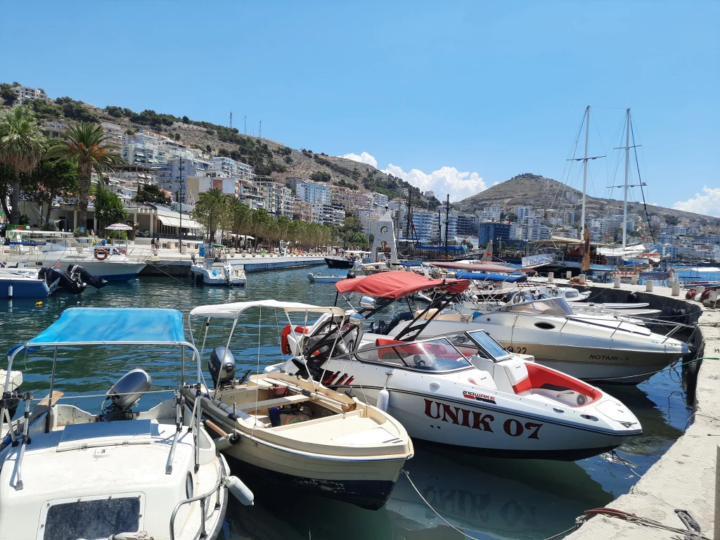 Rent a boat in Albania without a license